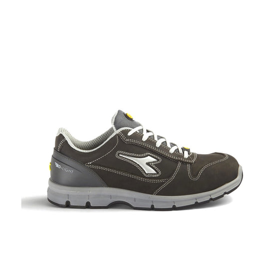 Scarpa Antinfortunistica Diadora Run Low S3S FO SR ESD nel colore grigio, ideale per cantieri e lavori all'aperto