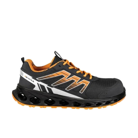 Scarpa Antinfortunistica Cofra Footing S3S FO SR ESD nel colore nero arancione, ideale per cantieri e lavori all'aperto