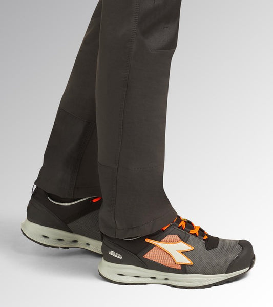 Scarpa Antinfortunistica Diadora Glove A. Box Ghost S1PS SC FO SR HRO ESD – Cordura e Rete Poliestere Traspirante, A.Box System Membrana Ariatex, Inserti TPU, Puntale Alluminio 200J, K-SOLE Ultralite, Calzata 11